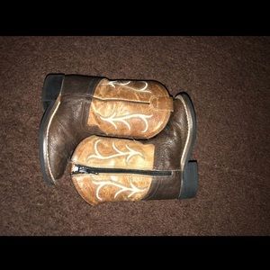 Toddler 6C distressed cowboy boots